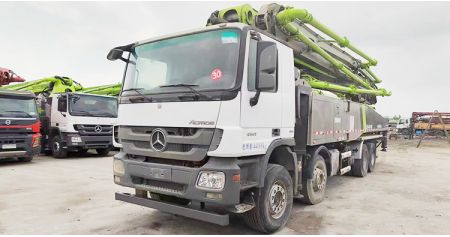 Used Zoomlion 56 Meter Boom Pump Truck Concrete will be shipped to Dominica 