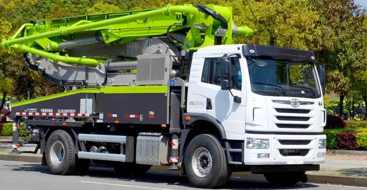 Second Hand 38m Concrete Pump for Sale in Uganda