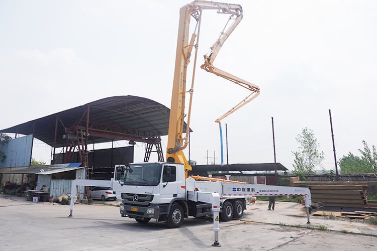 Zoomlion 47 Meter Concrete Pump Truck Cost for Sale