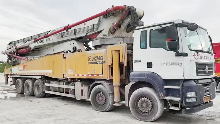 XCMG 63m Concrete Pump Truck For Sale Near Me