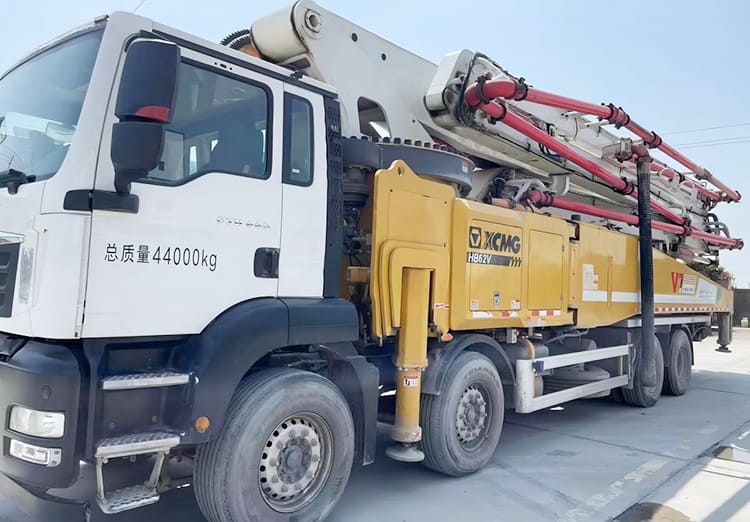 XCMG 63m Concrete Pump Truck For Sale Near Me