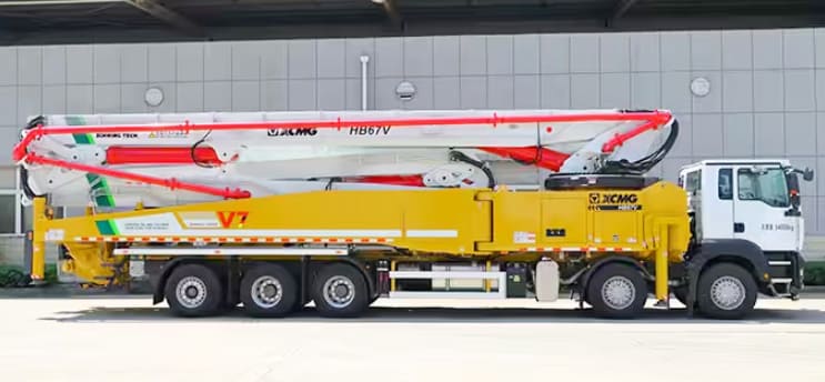XCMG Concrete Pump Truck - 67M Cement Pumper for Sale