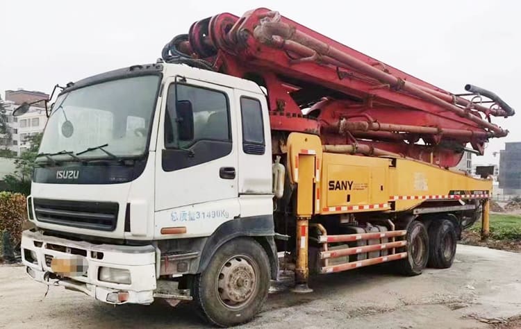 Isuzu Truck Chassis 6x4 - Sany 46 Meter Concrete Pump Long Boom For Sale