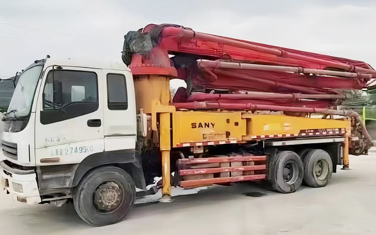 Isuzu Chassis 6x4 - Sany 38 Meter Long Boom Concrete Pump For Sale Price
