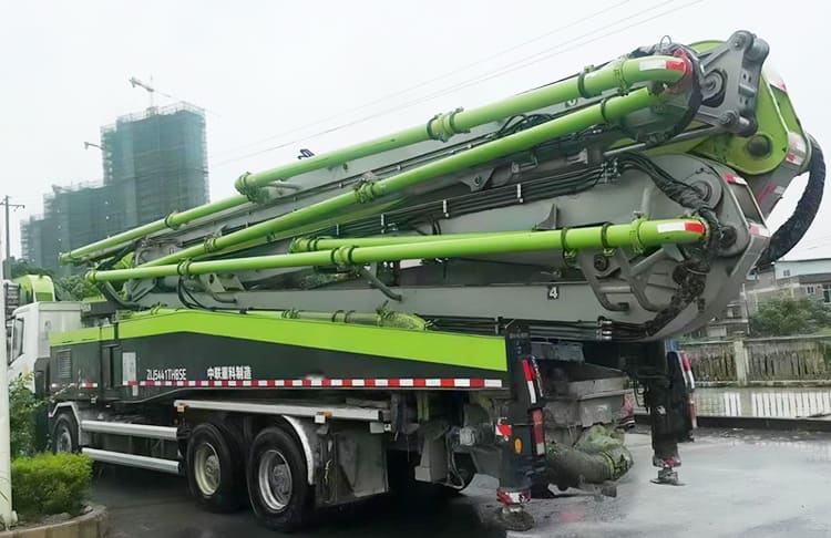 Scania Truck Chassis - 63 Meter Zoomlion Concrete Pumpers Near Me
