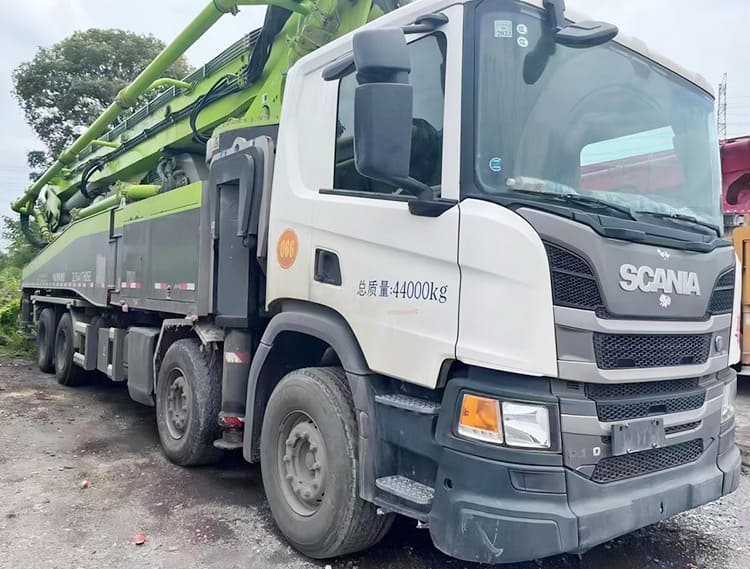 Scania Truck Chassis - 63 Meter Zoomlion Concrete Pumpers Near Me
