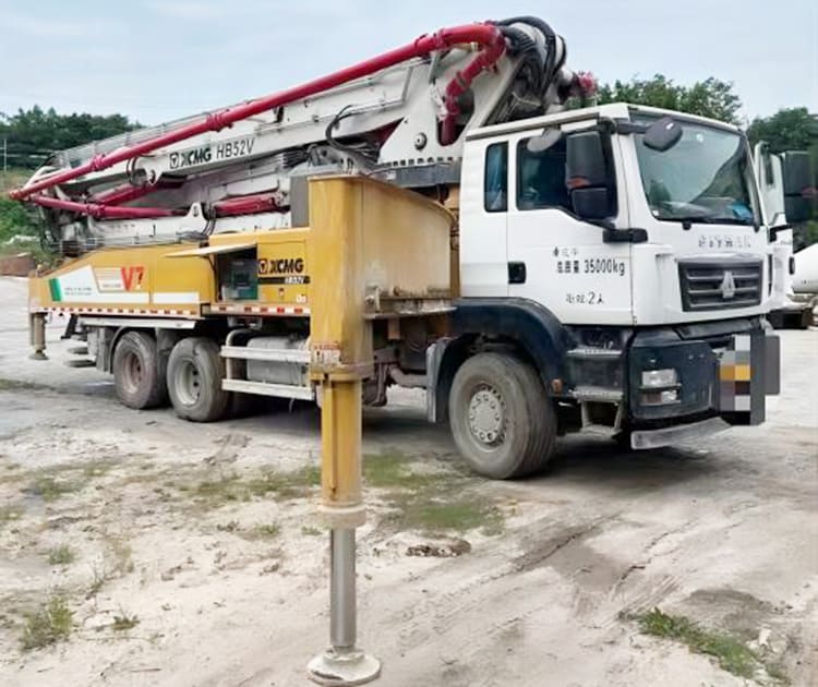 Sitrak Howo 6x4 Truck Chassis - XCMG 52M Concrete Pump Cost