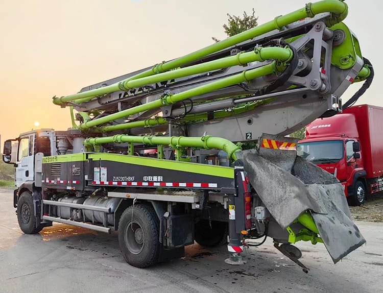 Howo Sitrak Truck Chassis - Zoomlion 38M Pump Truck Price For Sale