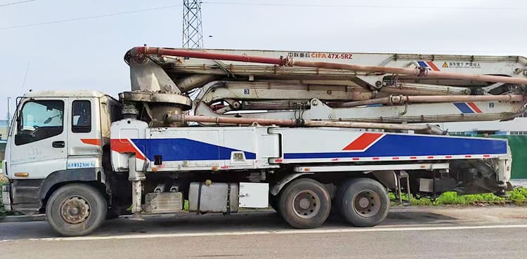 Isuzu Chassis - Zoomlion 47 Meter Boom Truck Concrete Pump Specs