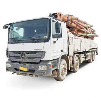 Used Zoomlion 52 Meter Concrete Pump